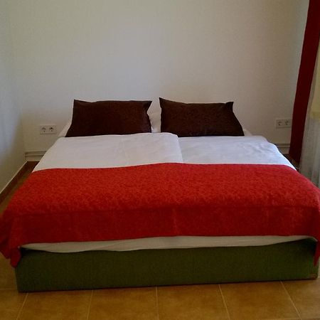 Zoe Apartman Siófok Exterior foto