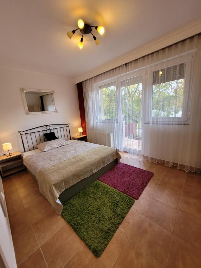 Zoe Apartman Siófok Exterior foto
