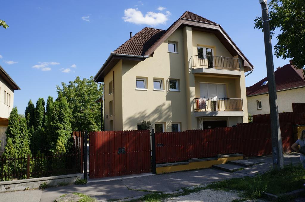 Zoe Apartman Siófok Exterior foto